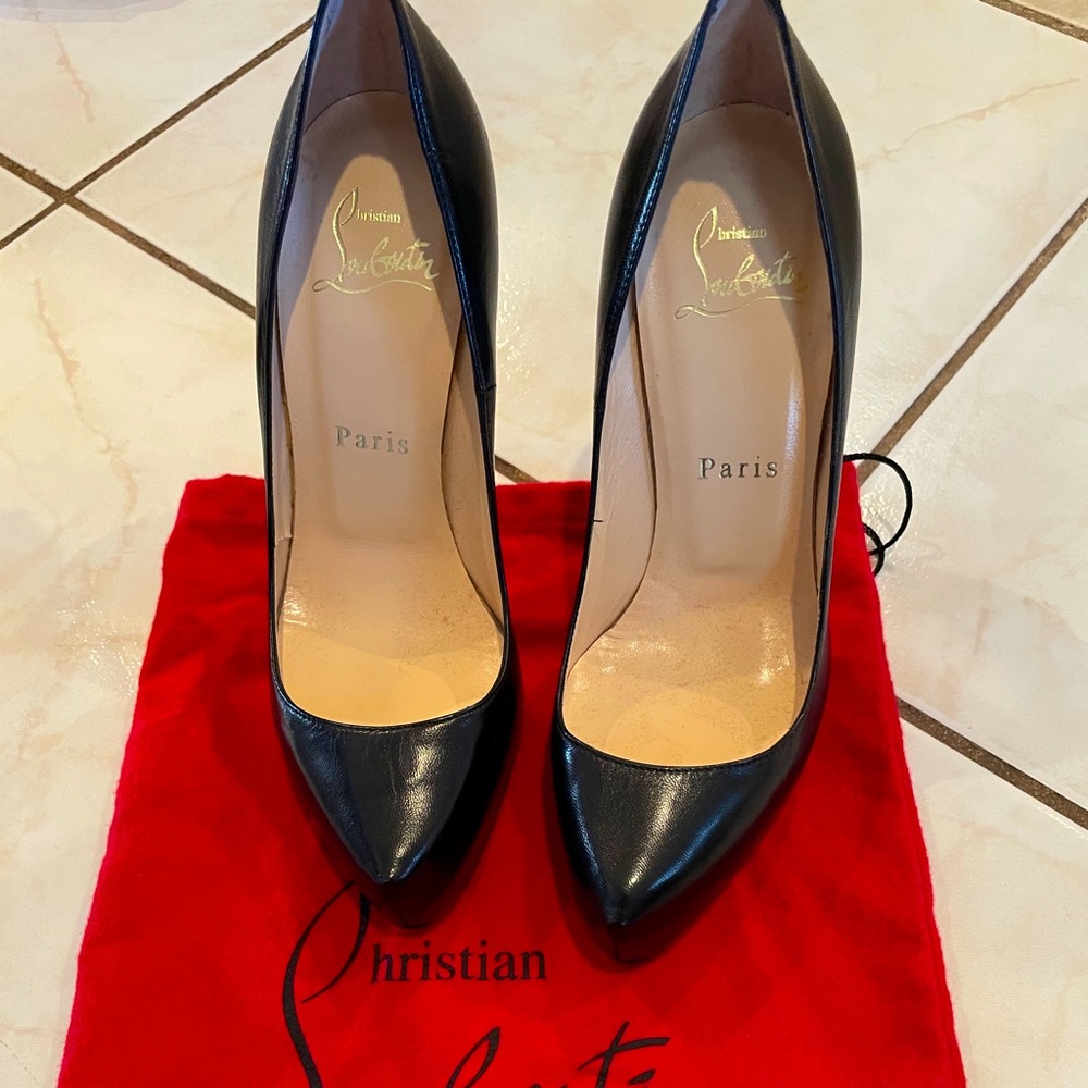 Louboutin Rolando pump